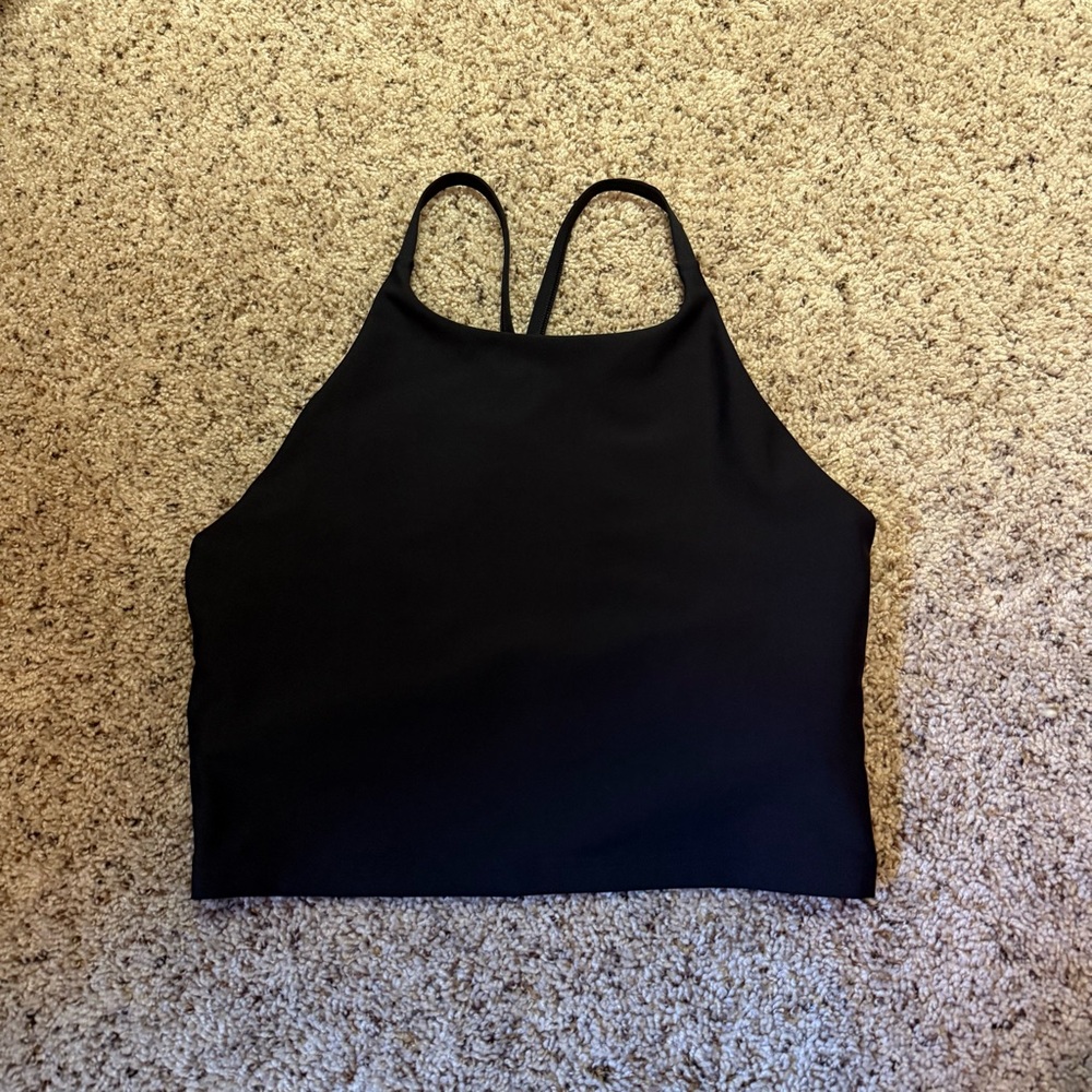 sports bra